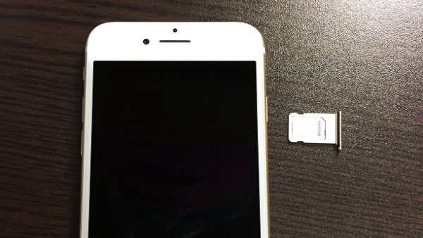 Iphone 7 8 X Xs Xs Max Xr等 11のsimカードの取り出し方 入れ方